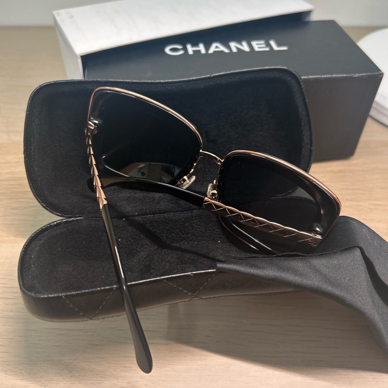Chanel coco crush sunglasses 🕶️-1