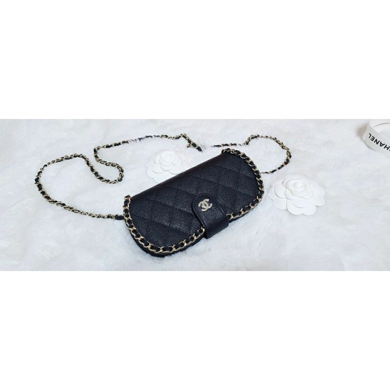 CHANEL 經典魚子醬黑色香巴拉鏈條包太陽眼鏡盒，可拆卸肩帶-8