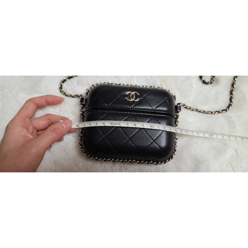CHANEL 鏈條迷你包盒包鏈條皮夾黑色可拆式蓋鯊革化妝包-13