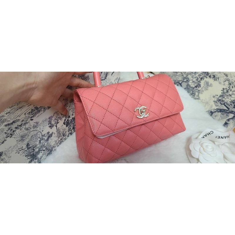 CHANEL 可可手柄小粉牛奶粉魚子醬絎縫香巴拉-8