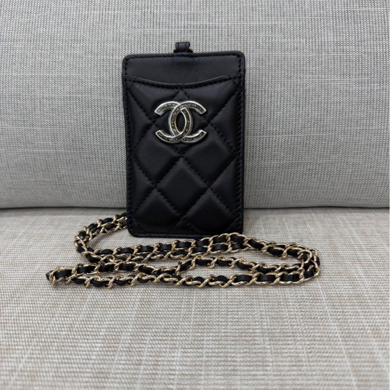 香奈兒 絎縫羊皮鏈條卡包 證件夾 通行證夾 黑色-2