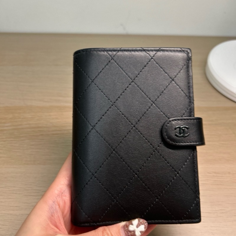 Chanel passport holder/wallet 香奈兒護照夾&中夾（有拉鏈零錢袋）-10