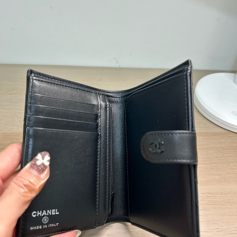 Chanel passport holder/wallet 香奈兒護照夾&中夾（有拉鏈零錢袋）-12