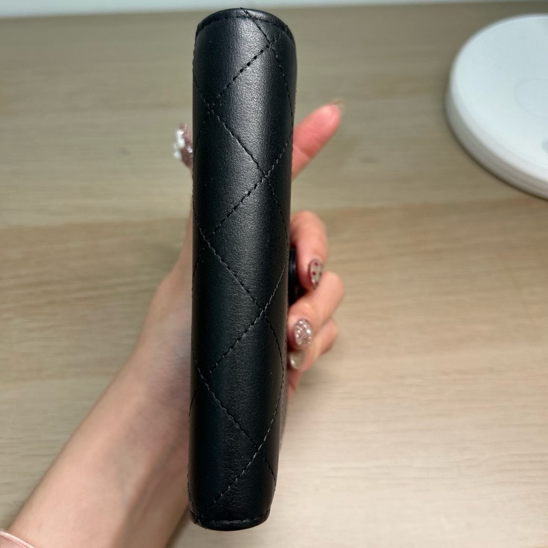 Chanel passport holder/wallet 香奈兒護照夾&中夾（有拉鏈零錢袋）-17