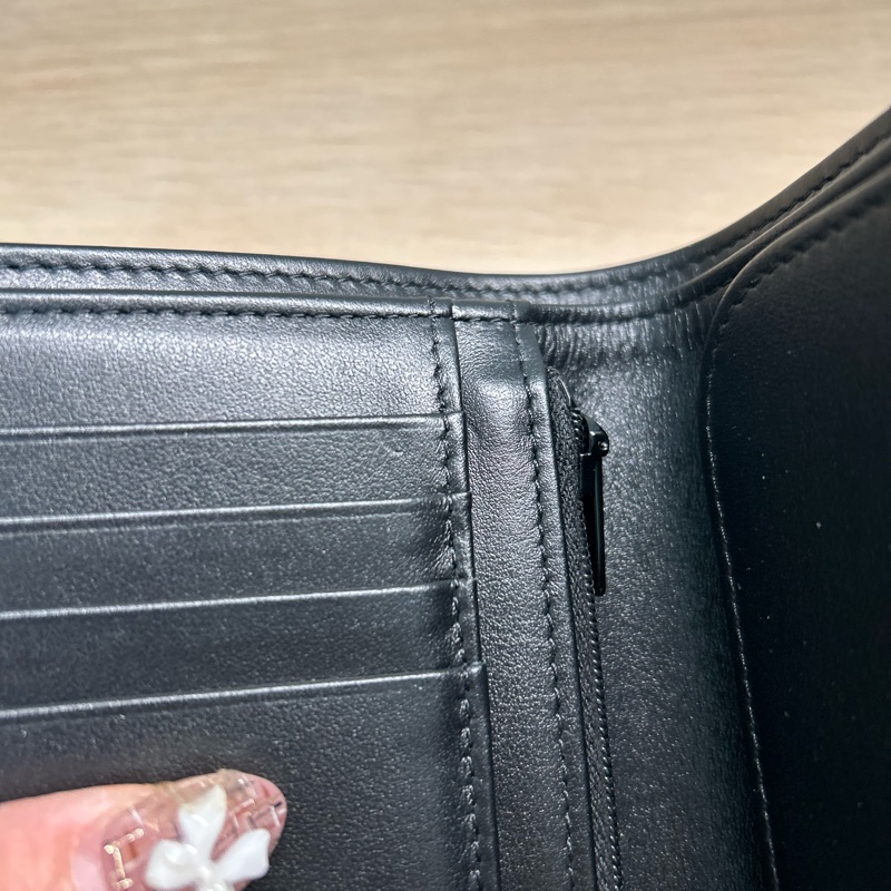 Chanel passport holder/wallet 香奈兒護照夾&中夾（有拉鏈零錢袋）-29