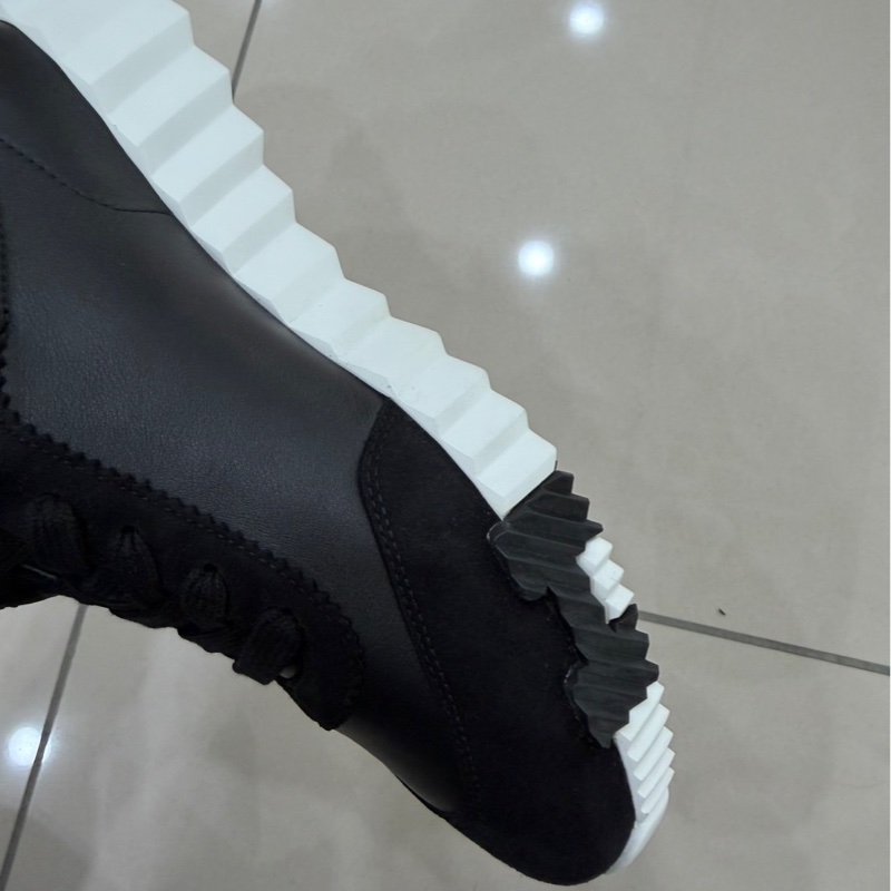 愛馬仕Hermes 新款 Bouncing運動鞋 黑色小牛皮-12