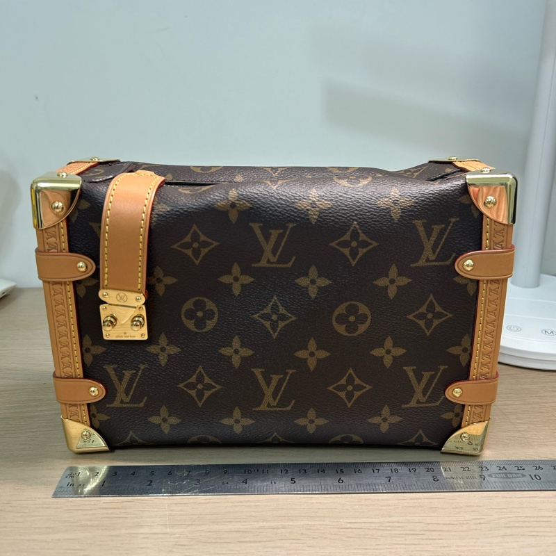 Louis Vuitton side trnk MM (23 cm)-0