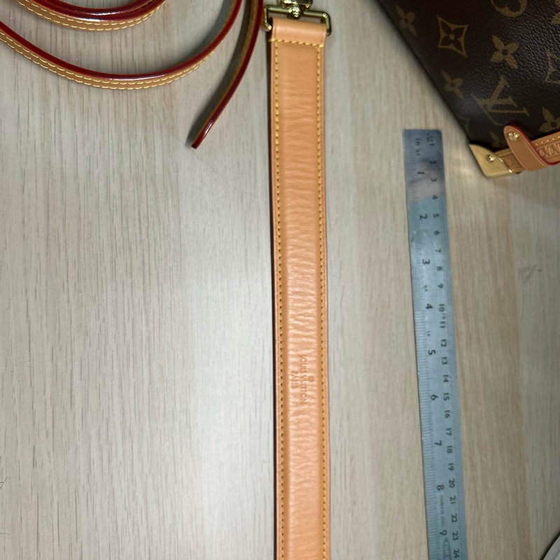 Louis Vuitton side trnk MM (23 cm)-32