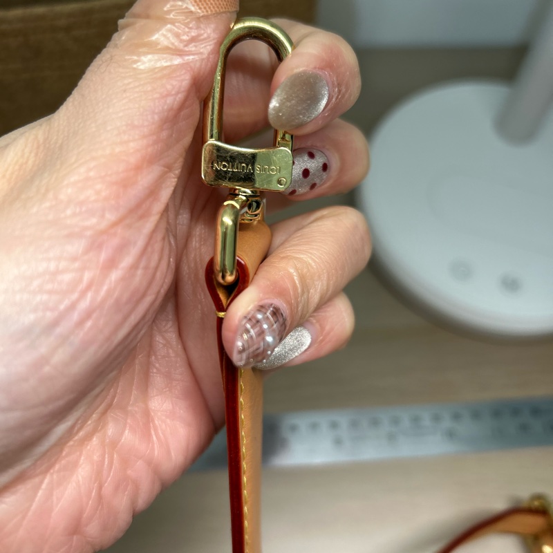 Louis Vuitton side trnk MM (23 cm)-36