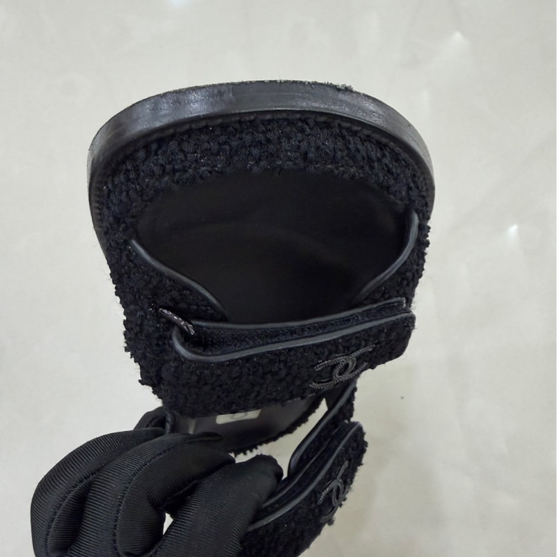 CHANEL 香奈兒經典雙C LOGOG毛呢魔術貼涼鞋黑色-8