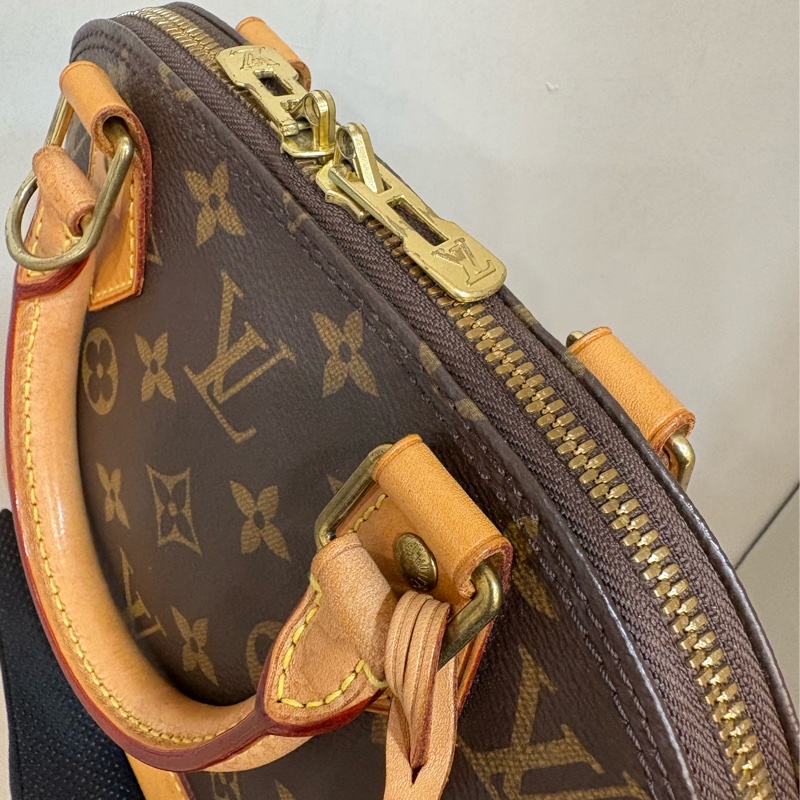 LV Alma老花Monogram貝殼包-6