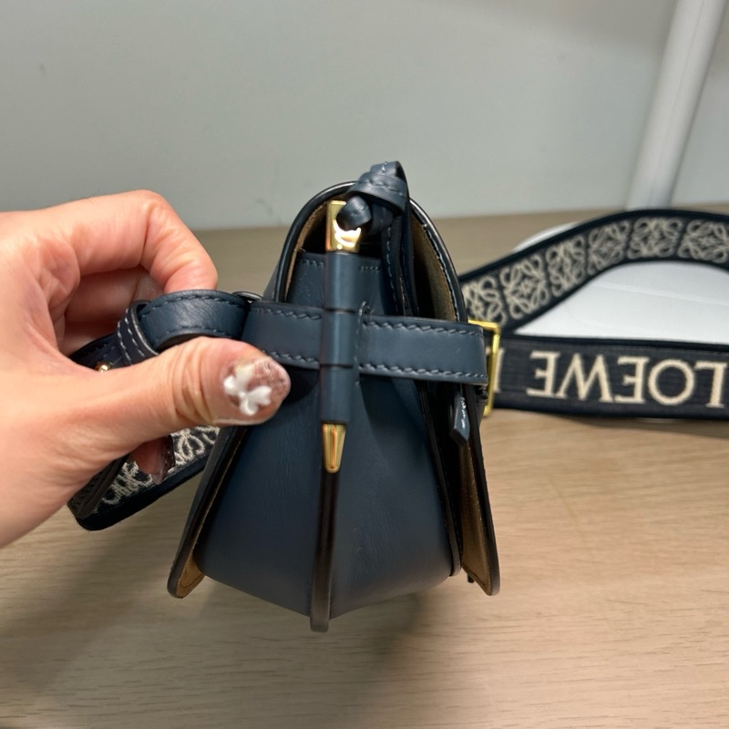 Loewe Mini gate bag-15