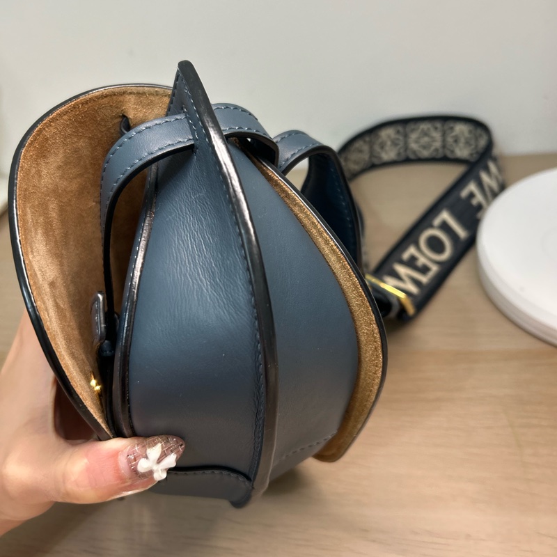 Loewe Mini gate bag-17