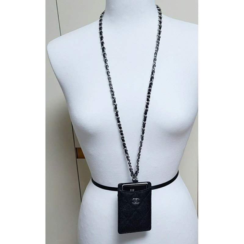 CHANEL 山茶花絲帶卡包頸掛錢包黑色魚子醬沙戈勒-1