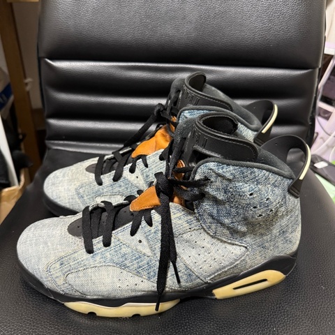us10.5 air jordan 6 丹寧