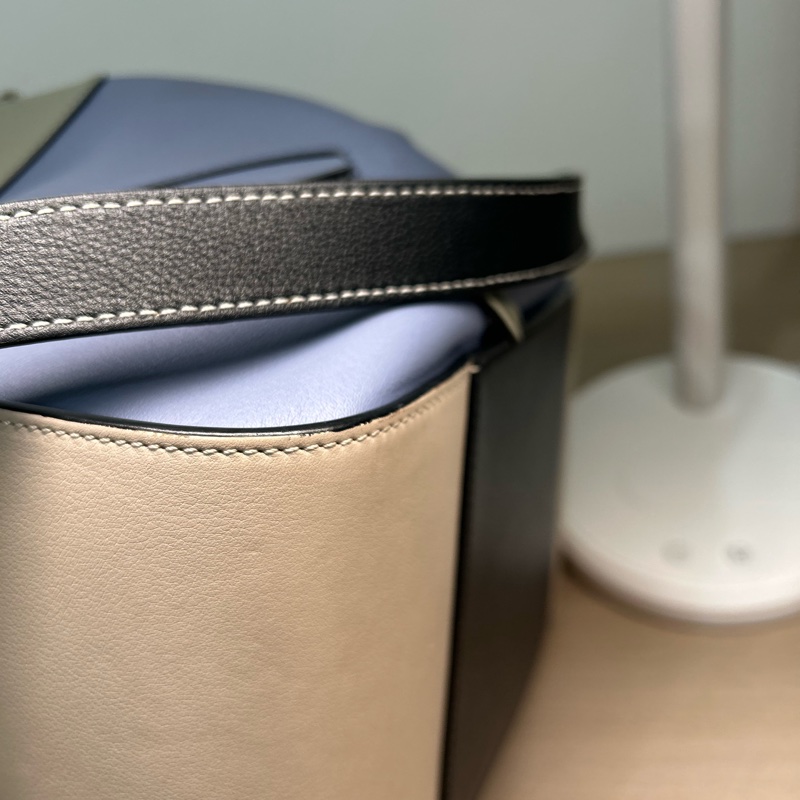 Loewe Hammock small  吊床包 小號-15