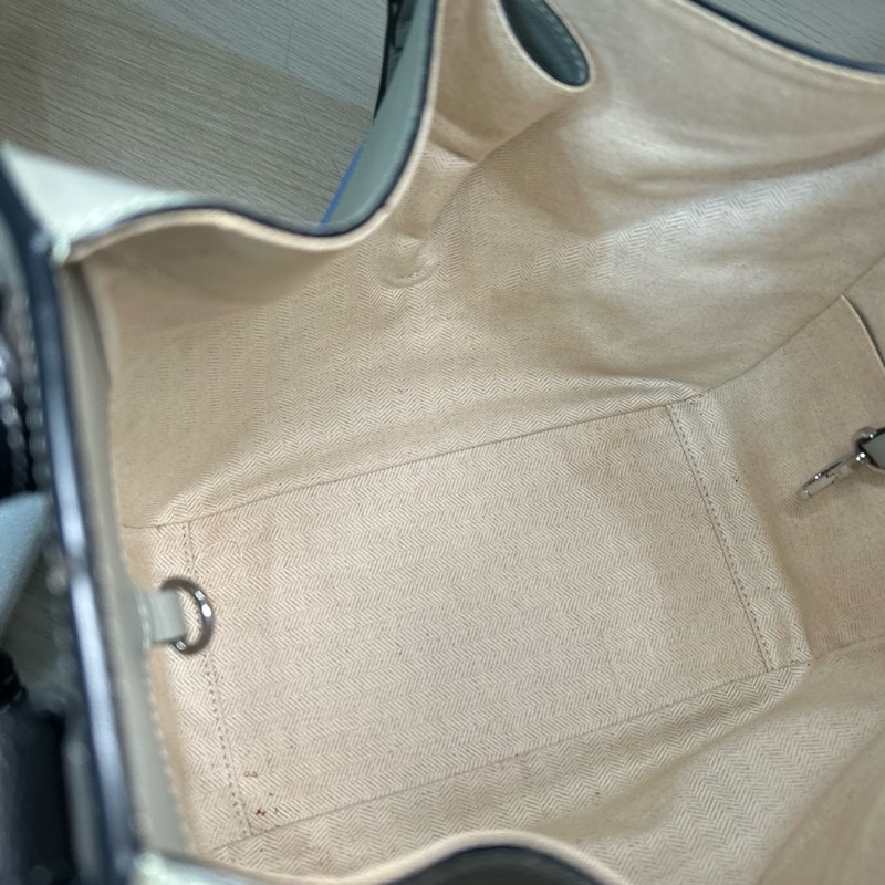 Loewe Hammock small  吊床包 小號-17