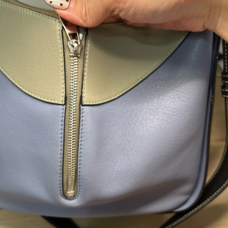 Loewe Hammock small  吊床包 小號-21