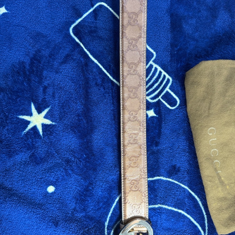 Gucci 雙G全皮壓紋愛心皮帶95/38-1