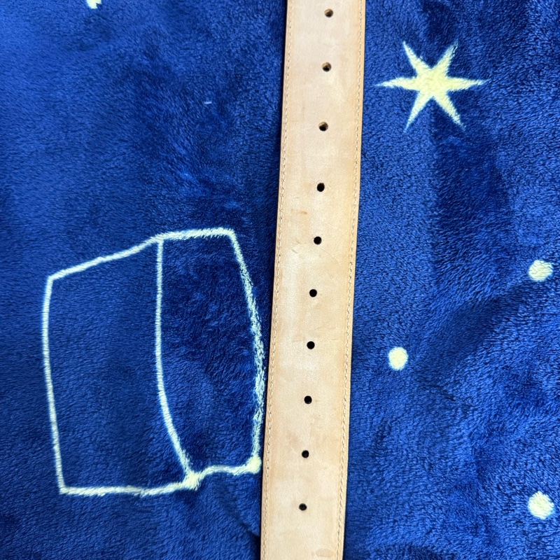 Gucci 雙G全皮壓紋愛心皮帶95/38-11