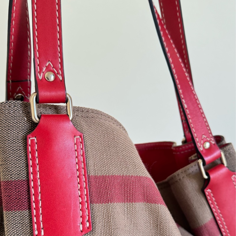 Burberry肩背包-12