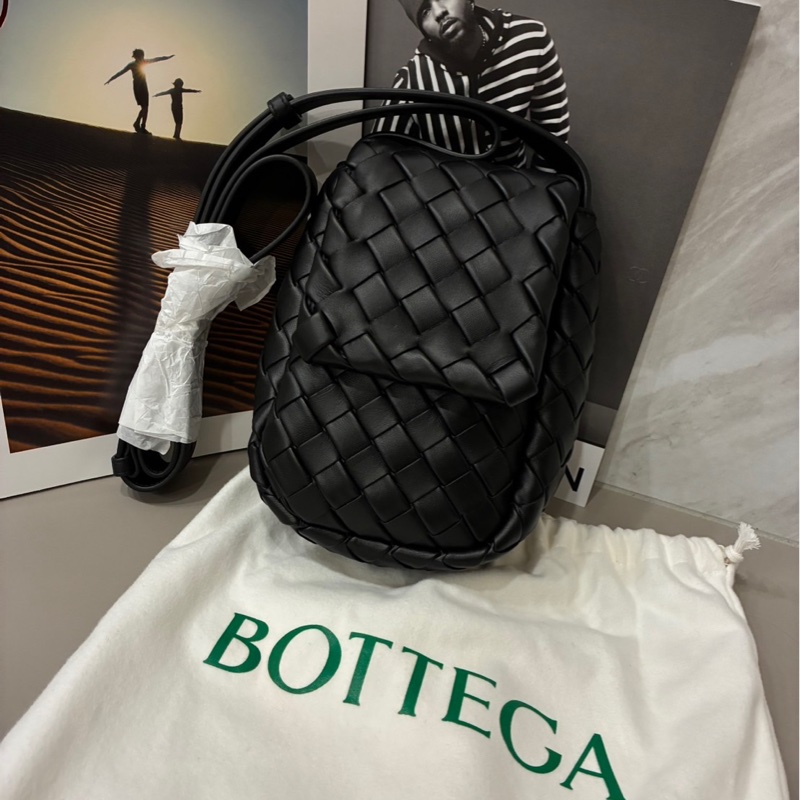 BV 編織 斜背包 男包-4