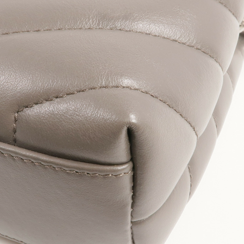 SAINT LAURENT 牛皮皮革Loulou Toy Taupe銀扣肩背袋-11