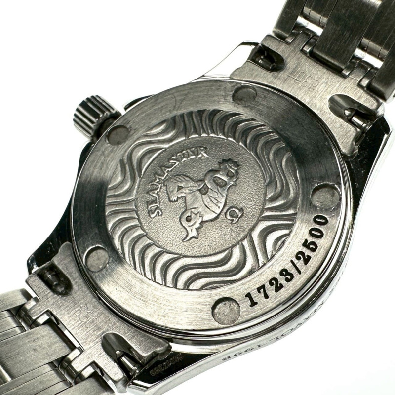 歐米茄海馬120 2586.70 Jacques Mayol 1998限量版綠精鋼石英女錶-11