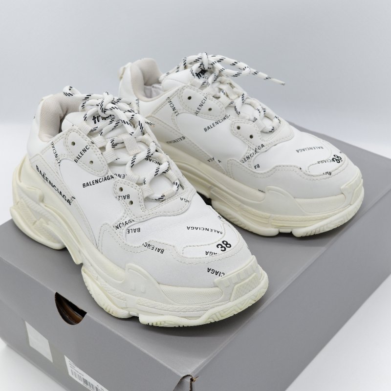 Balenciaga 巴黎世家 Triple s 白色 聚酯纖維 小牛皮 小羊皮 老爹鞋-1