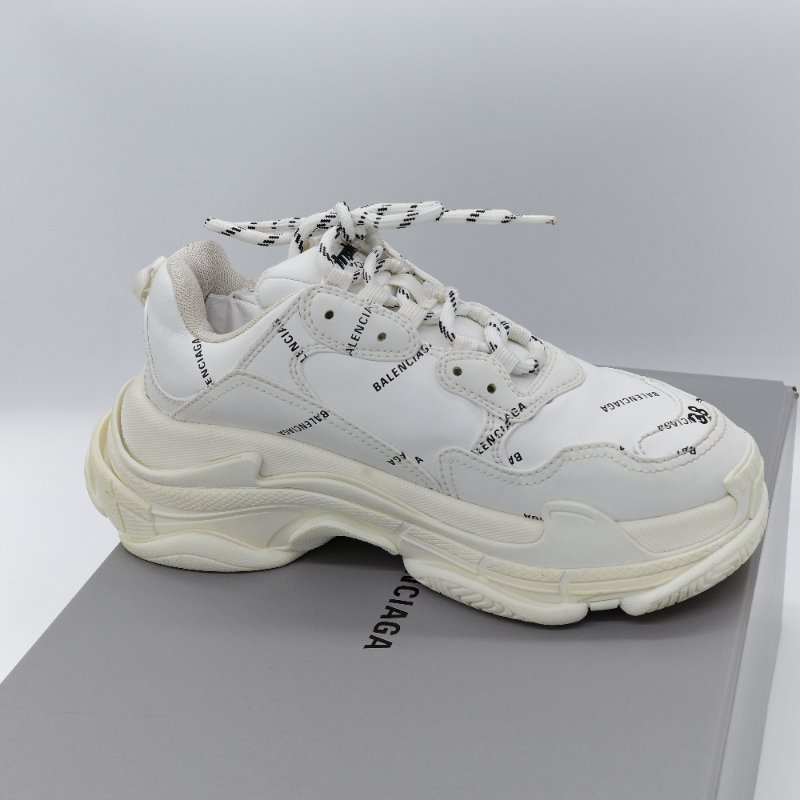 Balenciaga 巴黎世家 Triple s 白色 聚酯纖維 小牛皮 小羊皮 老爹鞋-3