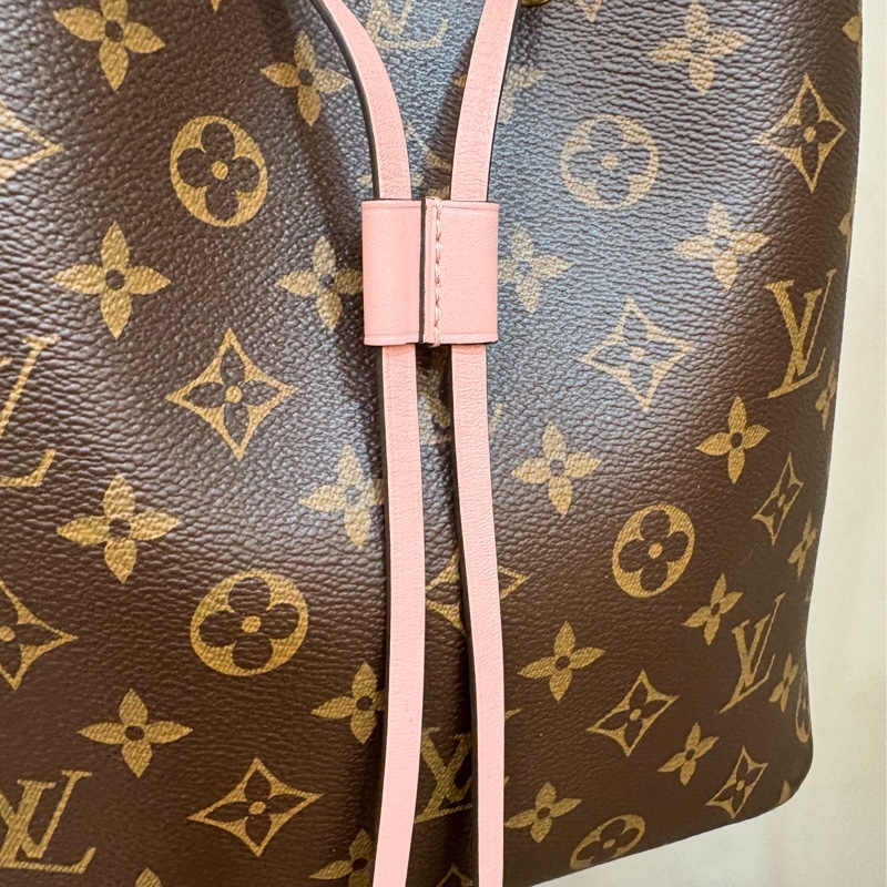 Louis Vuitton neonoe 粉色束口水桶包-1