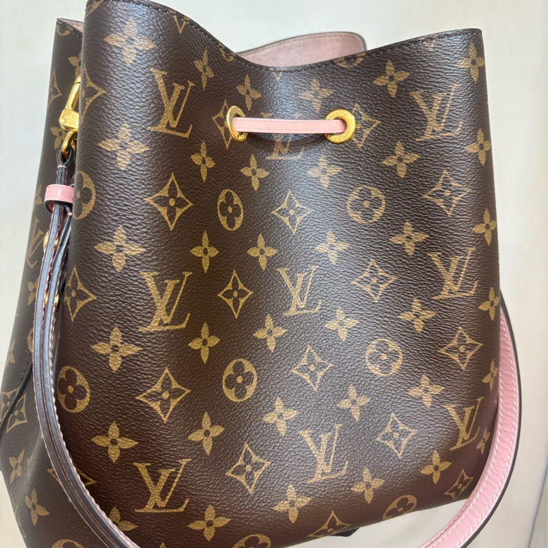 Louis Vuitton neonoe 粉色束口水桶包-4