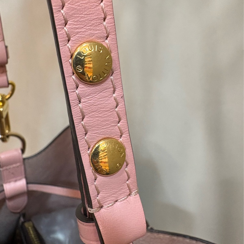 Louis Vuitton neonoe 粉色束口水桶包-9