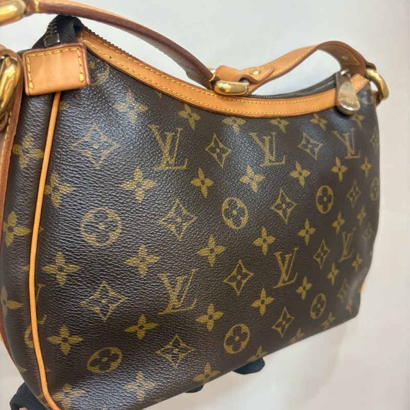 Lv老花 字紋 肚臍 單背包-5