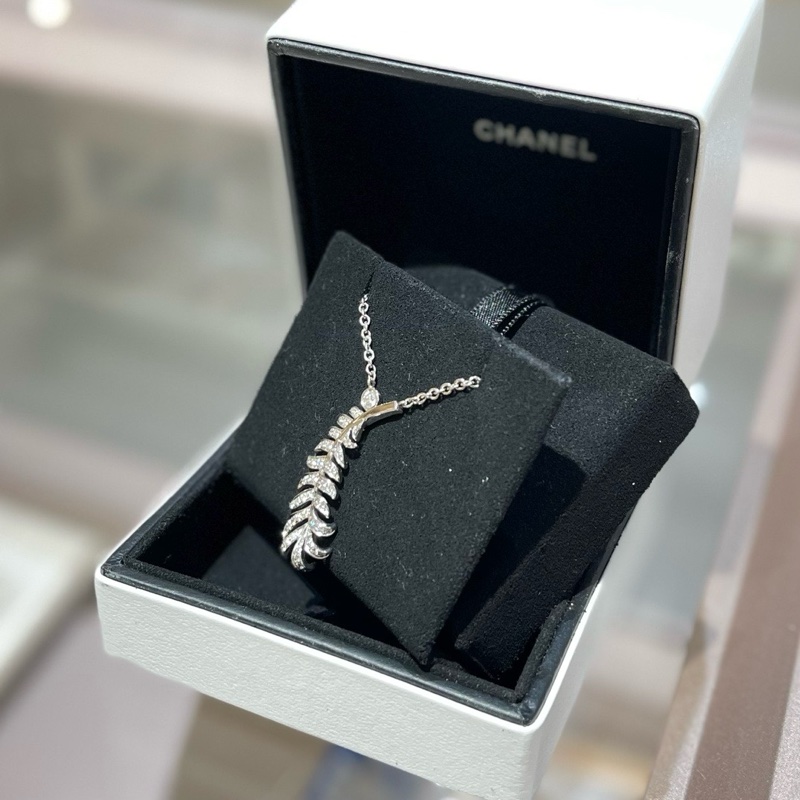 Chanel香奈儿高级珠宝Plume系列羽毛项链-2