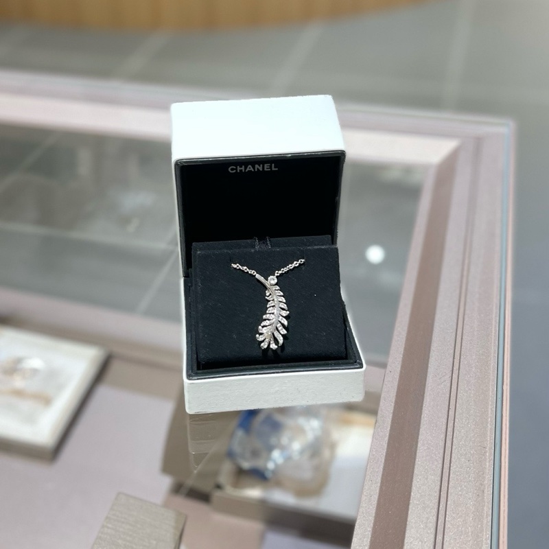 Chanel香奈儿高级珠宝Plume系列羽毛项链-4