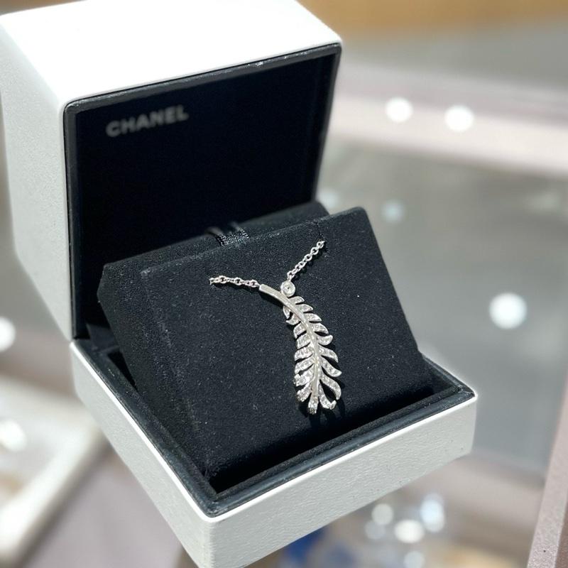 Chanel香奈儿高级珠宝Plume系列羽毛项链-5