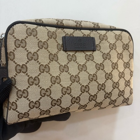 Gucci 老花提花布腰包/胸口包
