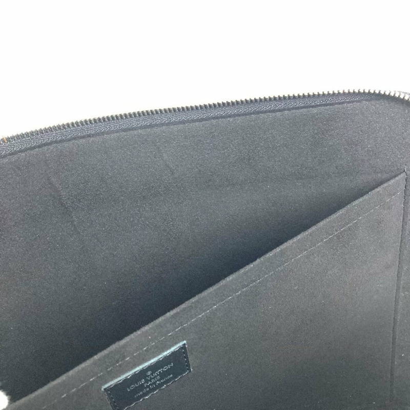 路易威登 M68198 Epi 皮革 LV Circle Pochette Jour GM 手拿包，L 型拉鍊，男女皆宜，黑色。-16