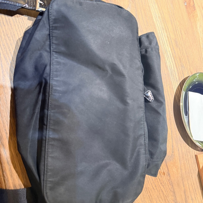 磁扣款！專櫃7萬9！不錯的9新✨超好用的Prada降落傘🖤黑色尼龍 後背包 超輕 耐用 耐磨 防潑水-23