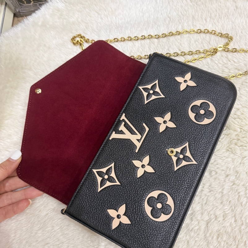 LV 很好用的款 晶片款 牛皮斜揹包 黑色牛皮 拼色 斜背包 櫃上更貴的拼色款-6