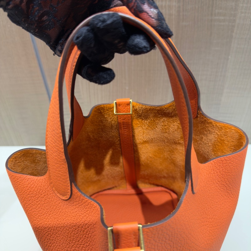 Hermes 98新 全配閒置品 Picotin菜籃子18 愛馬仕橘金扣-6