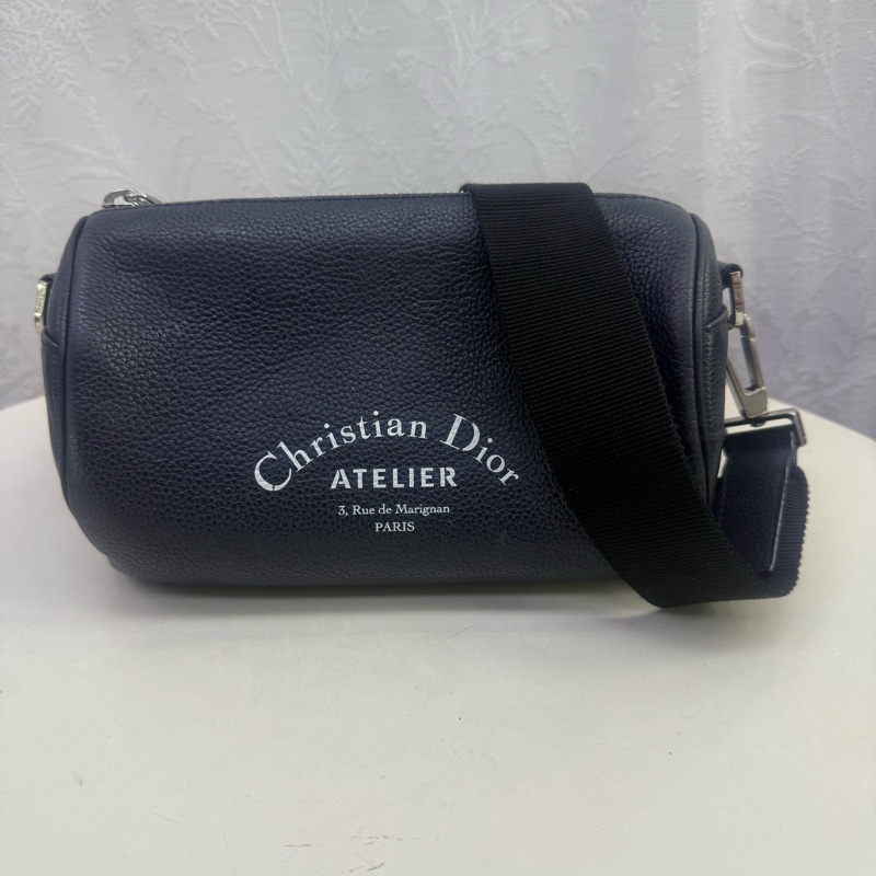 Christian Dior Atelier 圓桶包.. 適合男女使用-0