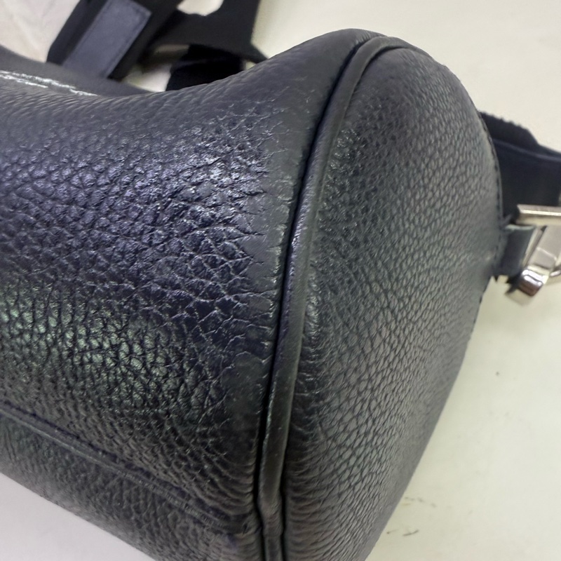 Christian Dior Atelier 圓桶包.. 適合男女使用-3