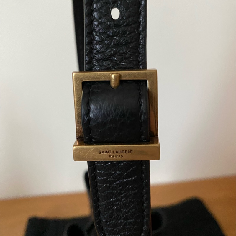 近全新 YSL Paris VII Small Hobo 黑金-11