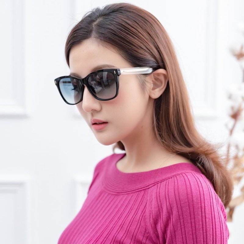 FENDI 太陽眼鏡(黑色)-7