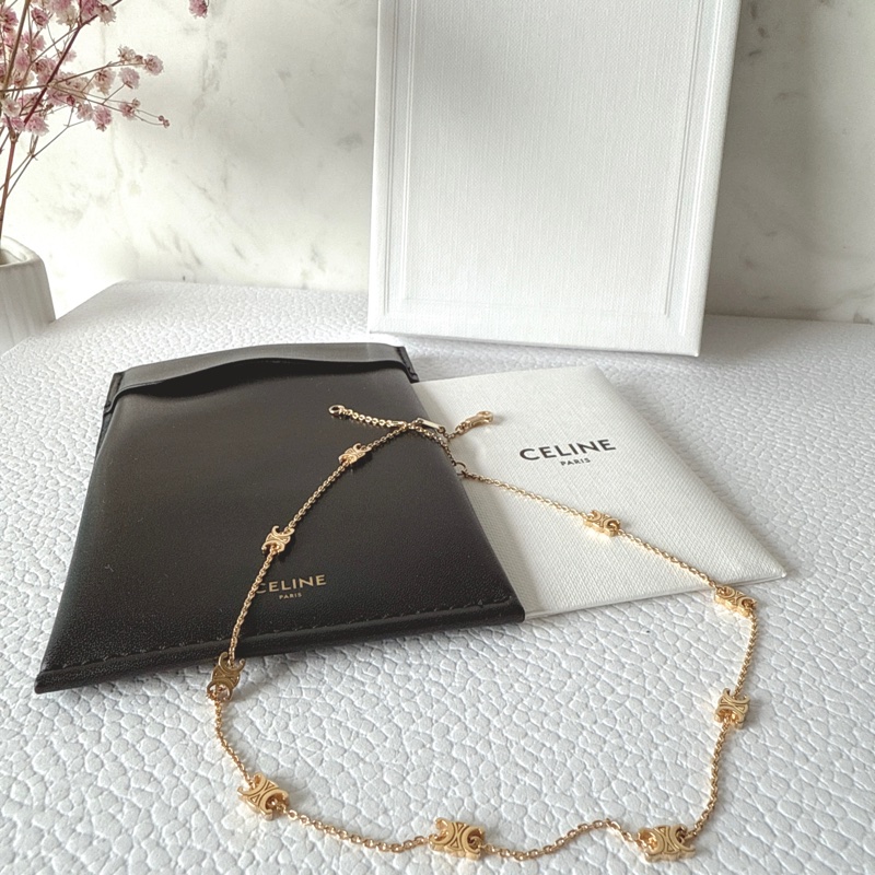 全新✨Celine TRIOMPHE金色飾面黃銅迷你項鍊 頸鏈-0