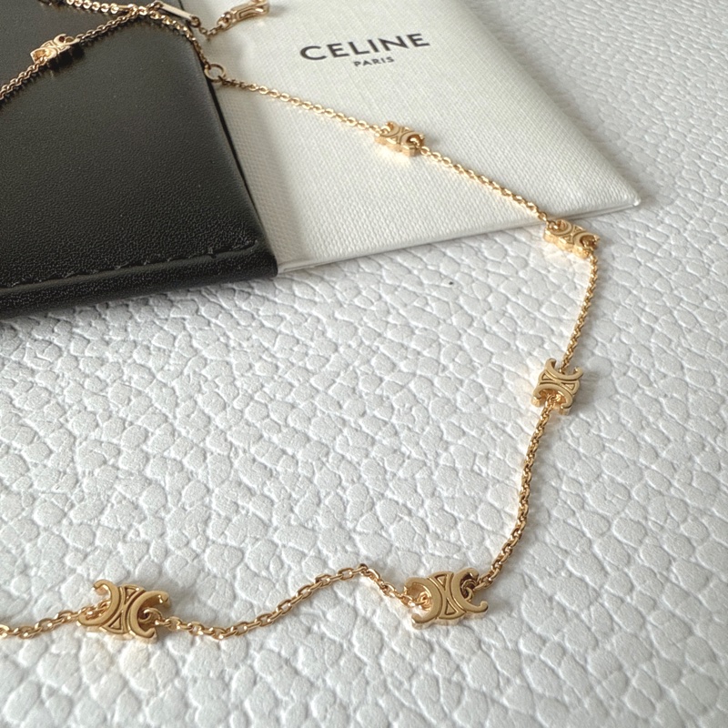 全新✨Celine TRIOMPHE金色飾面黃銅迷你項鍊 頸鏈-3