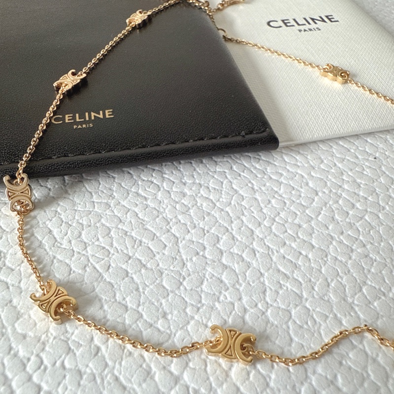 全新✨Celine TRIOMPHE金色飾面黃銅迷你項鍊 頸鏈-10