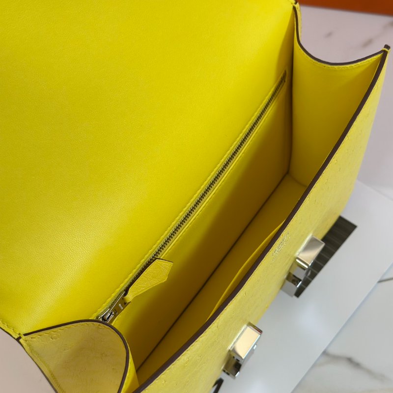 HERMES Constance 24 - 鴕鳥皮檸檬黃銀 U-5
